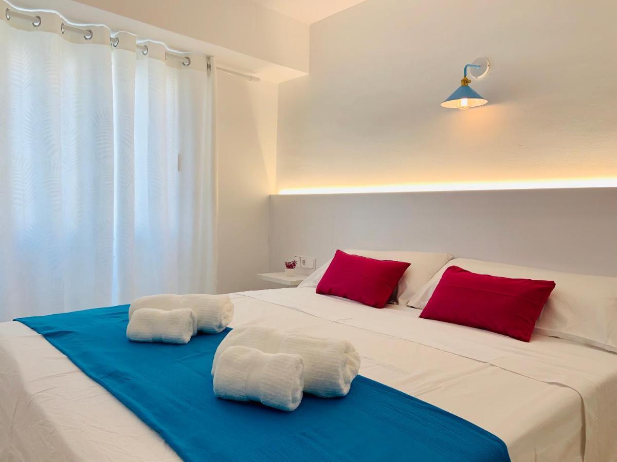 Seafront New Apartment Boutique Λορέτ Ντε Μαρ Εξωτερικό φωτογραφία